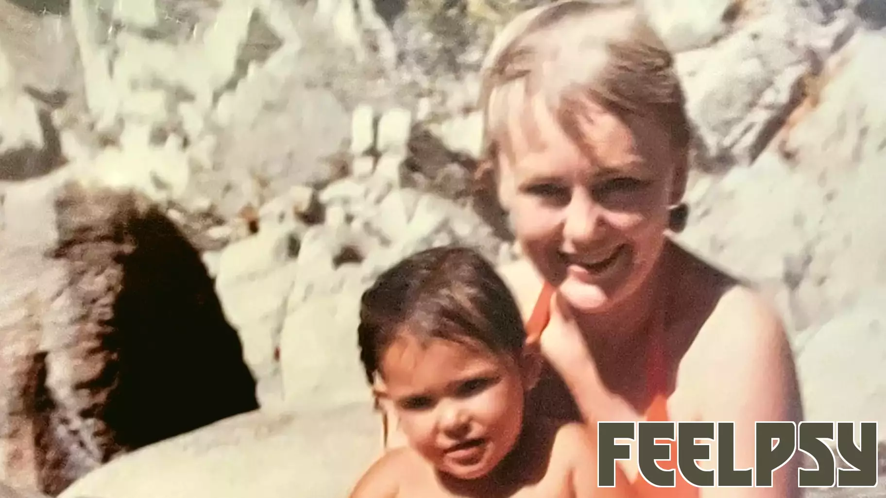 Study Finds Link Between Social Media Habits and Personal Happiness