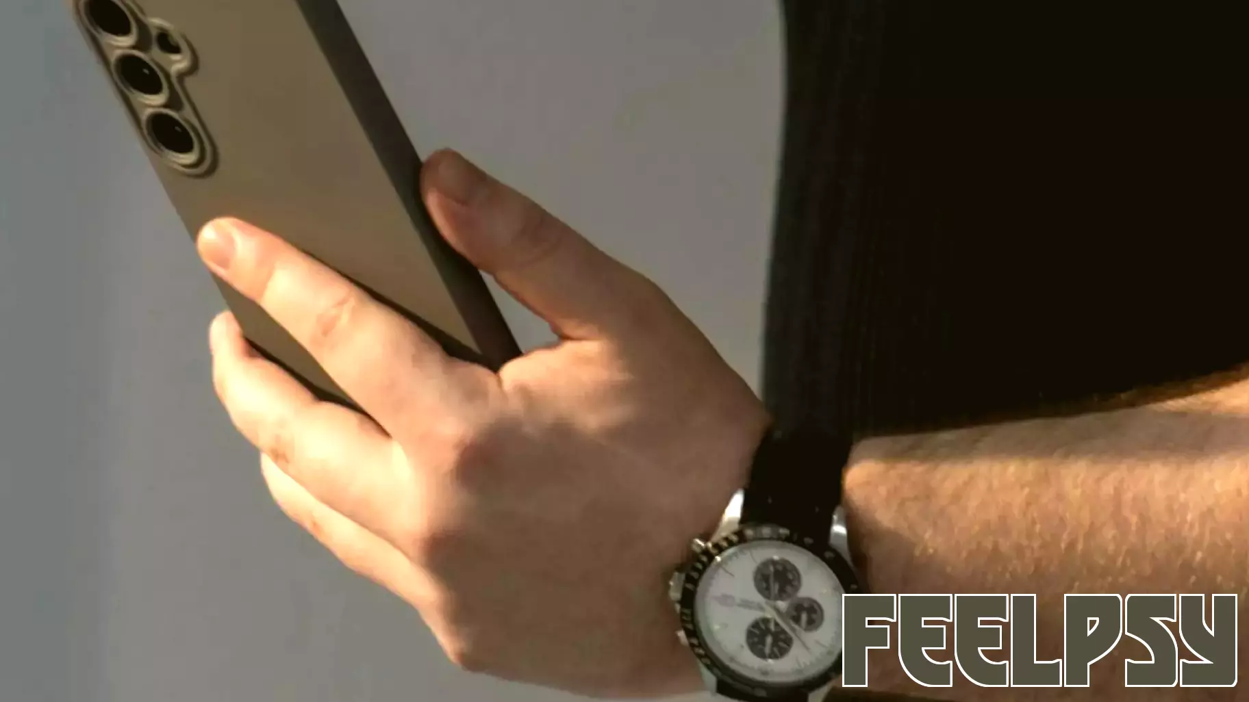 The Mind-Like Illusion: Why We See Consciousness in Chatbots