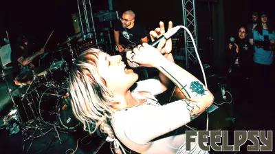 Friendship budgets, Jungian psychology and years of Dortmund DIY shows - behind the scenes of 