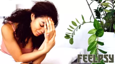 The Emotional Timeline of Moving On from a Past Relationship